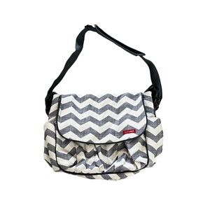 Skip Hop Diaper Bag Chevron Changing Pad Shoulder Strap
